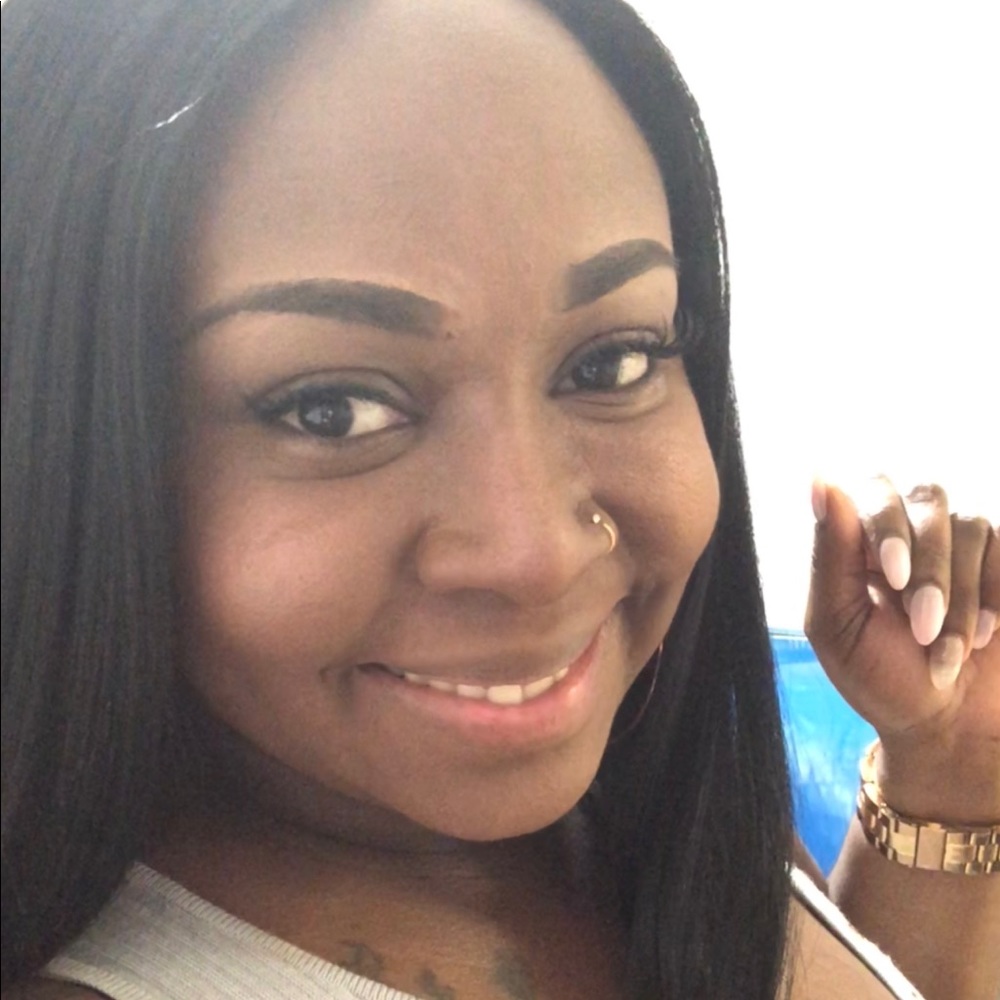 Meet your Posher, Jacquelyn